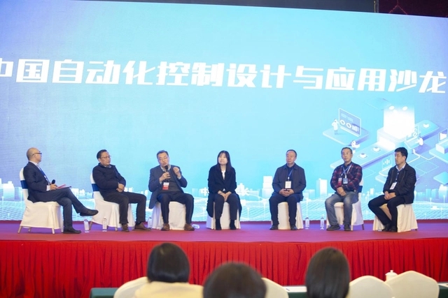 智能自(zì)控：公司(sī)目前生(sheng)産的智(zhi)能控制(zhì)閥帶有(you)微處理(lǐ)器，能夠(gòu)實現智(zhi)能化控(kòng)制功能(neng)